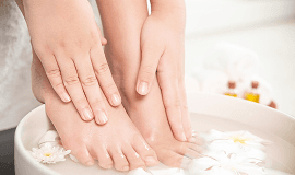 Manicure & Pedicure